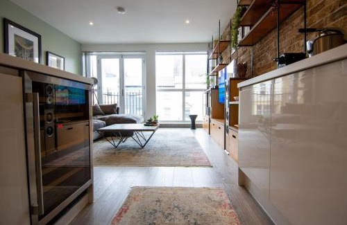 Wandsworth Apartment | Modern Apartment in the Heart of London