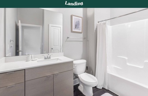 West Ashley Apartment | Modern Apartment in Prime Location (ID7811X02)