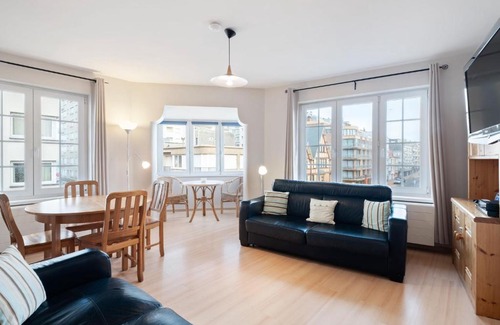 Westende Apartment | Modern Apartment in Westende Middelkerke with Beach nearby