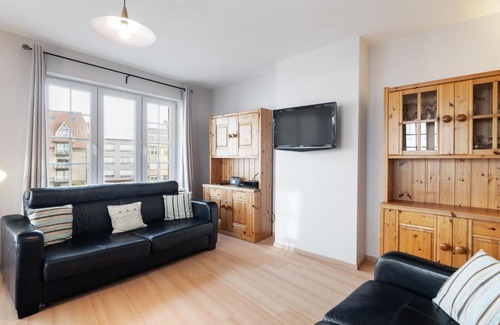 Westende Apartment | Modern Apartment in Westende Middelkerke with Beach nearby
