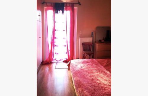 Agia Paraskevi Apartment | MODERN APARTMENT NEXT TO SUBWAY