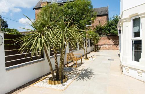 Mapperley Apartment | Modern Apartment Off Road Parking Spacious Double Bed Suite 7