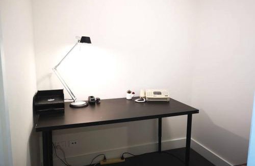 Sydney Olympic Park Apartment | Modern apartment+office w Parking @ Olympic Park