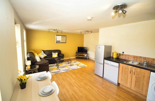 Doncaster Apartment | Modern Apartment - Quiet Location