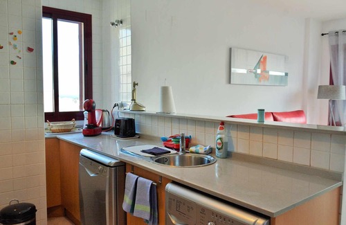 Bahia de Casares Apartment | Modern apartment terrace & great sea views,