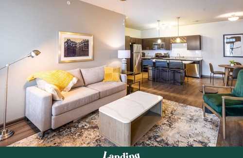 West Chester Apartment | Modern Apartment in Prime Location (ID2347X39)