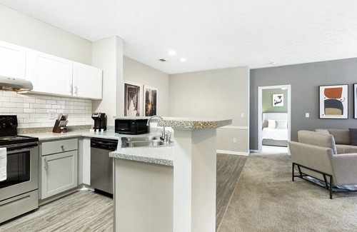 Lithia Springs Apartment | Modern Apartment in Prime Location (ID4762X60)