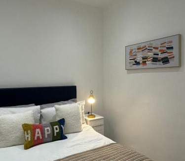 Portrush Apartment | Modern apartment with sea views