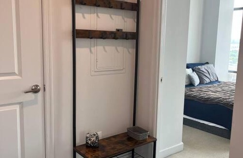Ballston Apartment | Modern Apt in Arlington