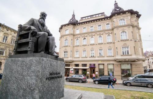 Lviv City Center Hotel | Modern Art Hotel