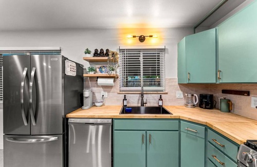 Scenic Heights Apartment | Modern Arvada Suite | Sauna & Games