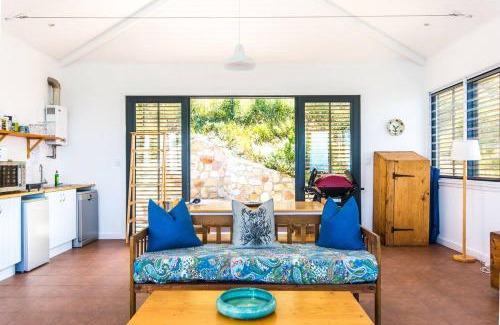 Kalk Bay Apartment | Modern Beach Apartment