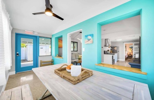 Indian Rocks Beach Cottage | Modern Beach Cottage | Steps to the Beach | Bikes