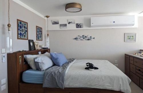 Soma Bay Ski Chalet | Modern Beachfront 1BR Loft with Garden in Somabay