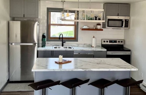 Dyckesville Condo | Modern beachfront/bayside that screams relaxation!