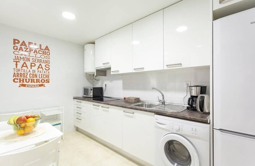 Centro Apartment | Modern & Beautiful Apt. Historic District - Sol