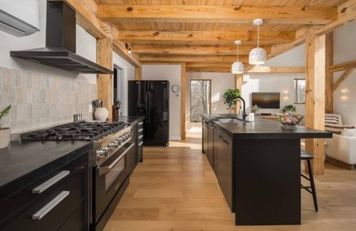 Vilas House | Modern Blue Ridge Mountaintop Timber-Frame Home w/Sauna, Hot Tub and EV Charger