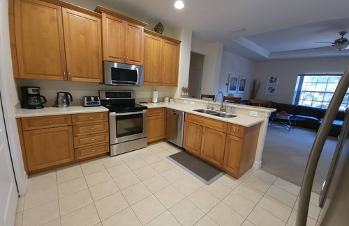 North Port Villa | Modern Bright Contemporary Design 2,400 SF of comfort with Salt Pool & Spa, WiFi