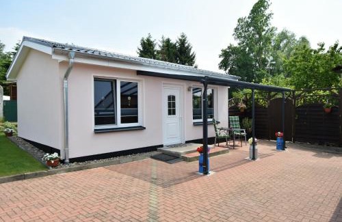 Warnkenhagen House | Modern Bungalow in Warnkenhagen near Wellness
