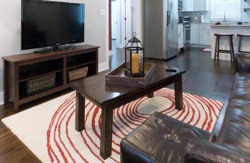 Chosewood Park House | Modern Bungalow Near Downtown