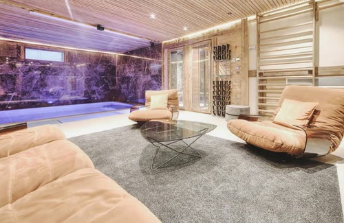 Garmisch-Partenkirchen Ski Chalet | Modern chalet 8 guests Garmisch-Partenkirchen