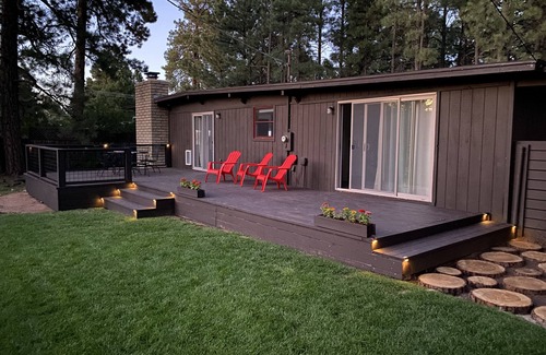 Flagstaff Cabin | Modern Cabin in the Pines - Continental Country Club