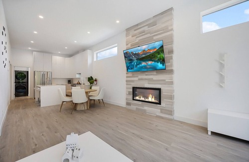 Central Okanagan House | Modern Carriage House Near Westside Wine Trail