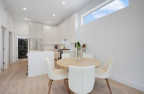 Central Okanagan House | Modern Carriage House Near Westside Wine Trail