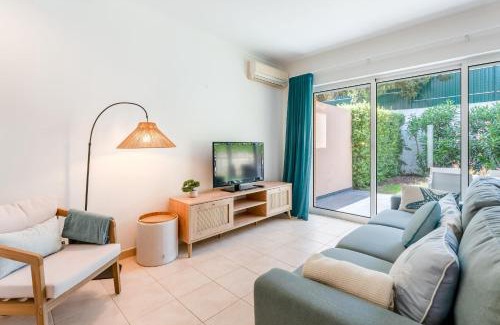 Mato Serrao Villa | Modern Carvoeiro House by LovelyStay