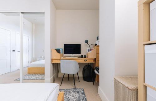 Saint Paul's Apartment | Modern & Central 2BD Flat - Broadmead