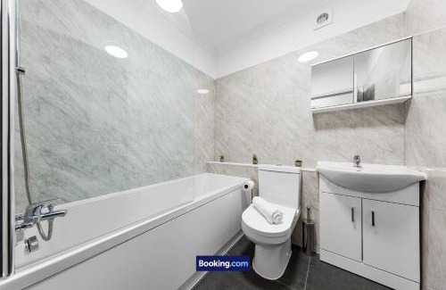 Deptford Apartment | Modern, Central & Comfy Apt By Stay Smart Short Lets & Serviced Accommodation Deptford With Free WiFi