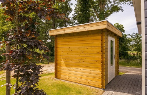 Lochem Ski Chalet | Modern chalet in a holiday park near Lochem