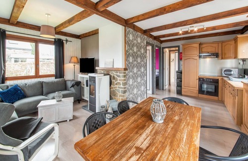 Corbion Ski Chalet | Modern chalet in Bouillon with garden