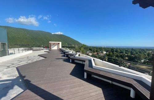 Eden Gardens Apartment | Modern Chic Apartment Suite With Pool & Ocean View