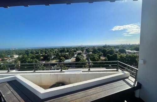Eden Gardens Apartment | Modern Chic Apartment Suite With Pool & Ocean View