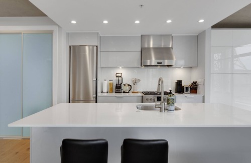 Gastown Apartment | MODERN & CHIC FLAT IN THE BEST LOCATION