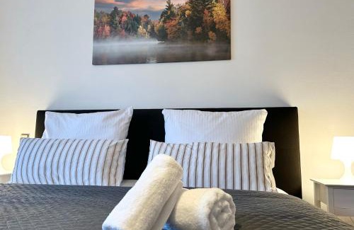 Kelkheim Apartment | Modern City Apartment Kelkheim