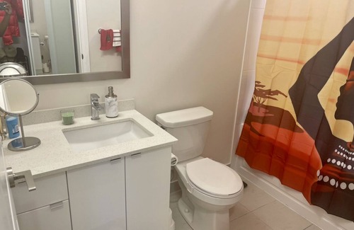 Islington - City Centre West Condo | Modern City Apartment with Terrace