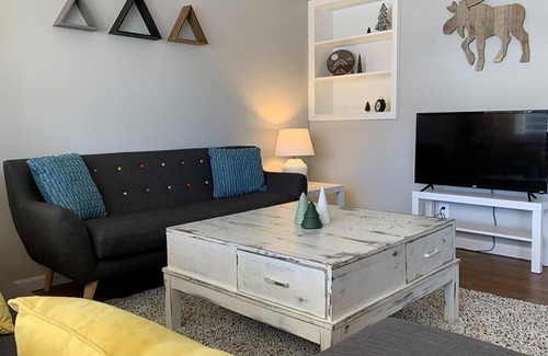 Northglenn House | Modern CO Home—Ideal for Exploring w/ New Kitchen!