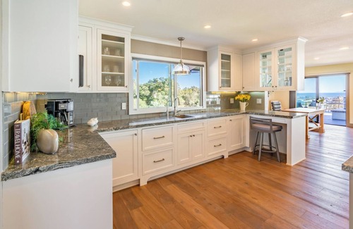Toro Canyon House | Modern, Coastal Elegance With Stunning Views!