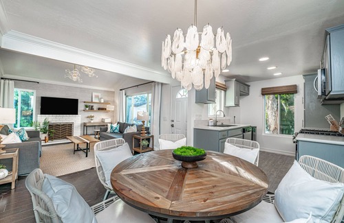 Santa Ana Condo | Modern Coastal Retreat - Central OC - Near Disney!