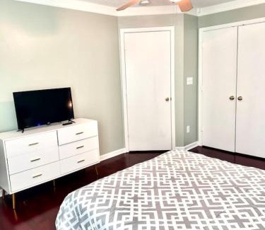Concord House | Modern comfort 2BR-2BA Retreat