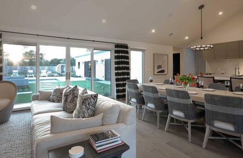 Sonoma Villa | Modern Comfort Close to Town