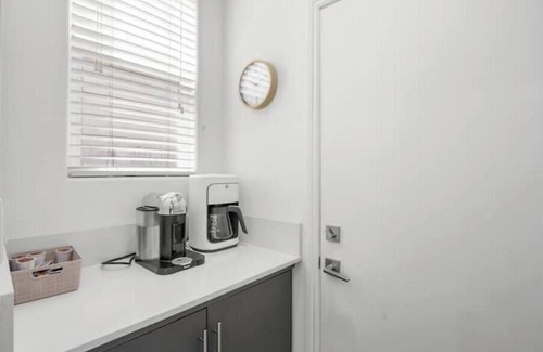 Clovis House | Modern Comfort: Clovis Corner Edition