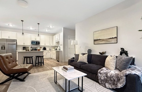 Mooresville Apartment | Modern Comfort Near Mooresville's Attractions