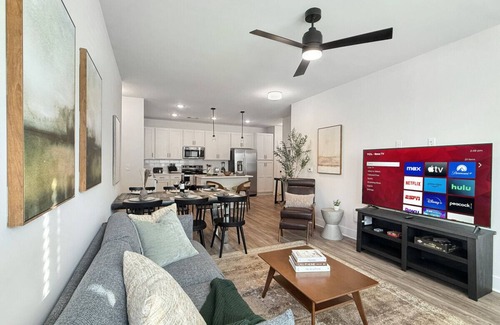 Mooresville Apartment | Modern Comfort Near Mooresville's Attractions