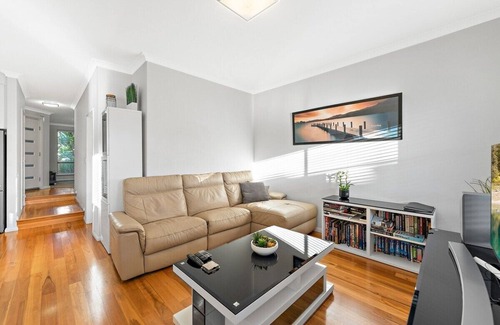 Scarborough House | Modern, comfortable and private