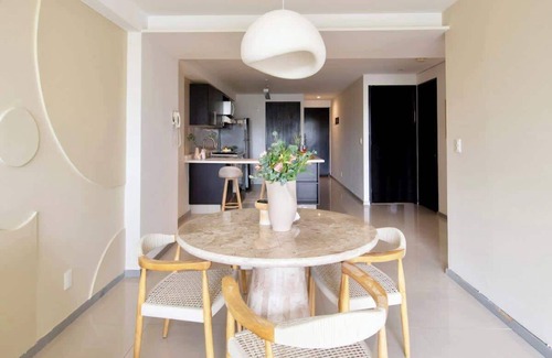 Granada Apartment | Modern & Comfy Apartment near Español Hospital