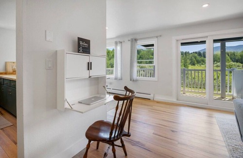 Stowe Condo | Modern Condo Filled with Natural Sunlight