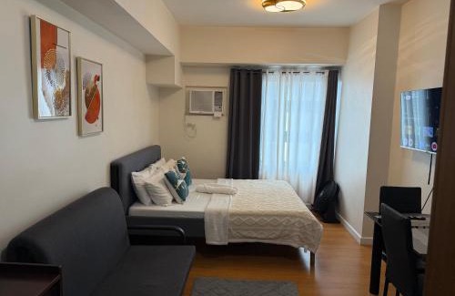 669 Ermita Apartment | Modern Condo in Ermita Manila near US Embassy and SLMEC